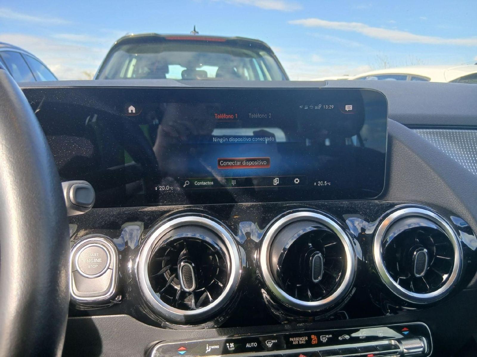 MERCEDES CLASE GLA 250 E 9