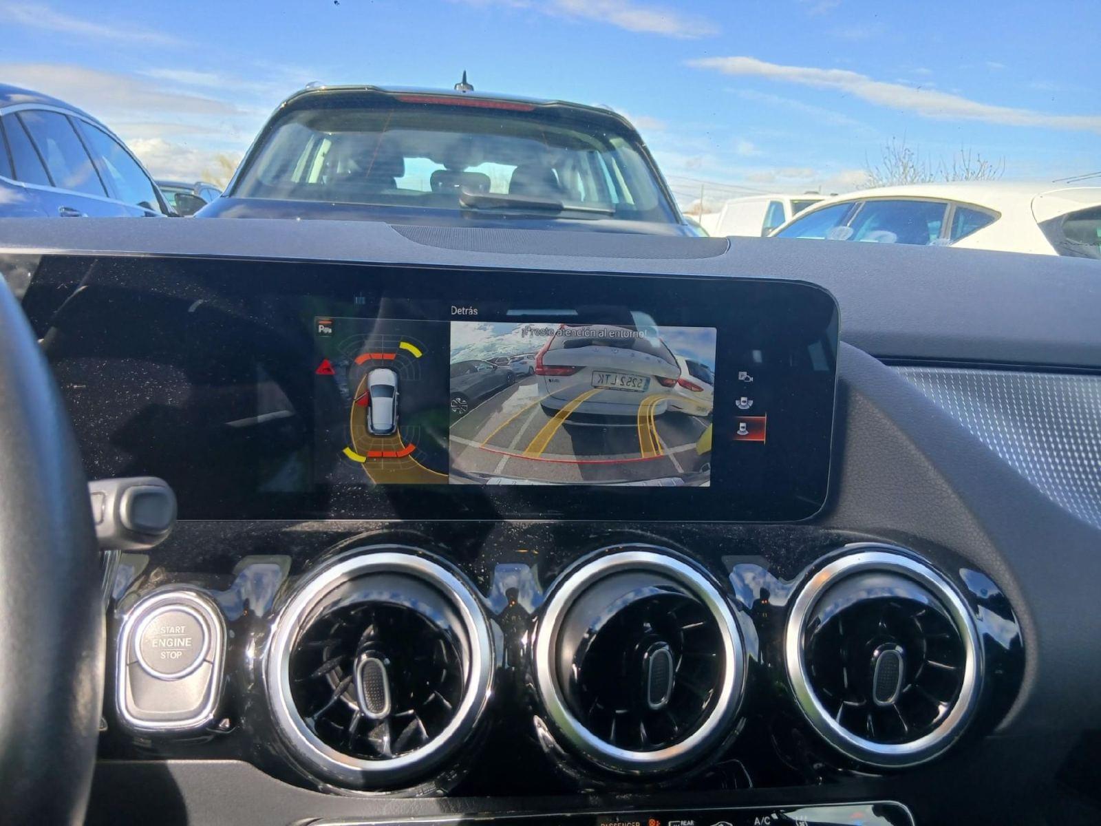 MERCEDES CLASE GLA 250 E 10