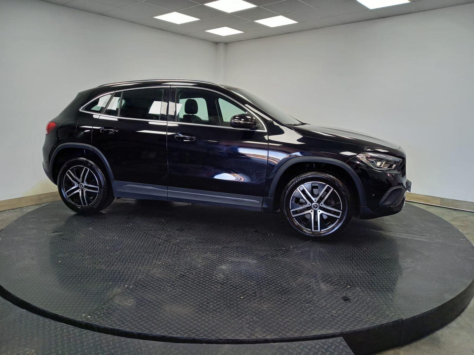 MERCEDES CLASE GLA 250 E 7 