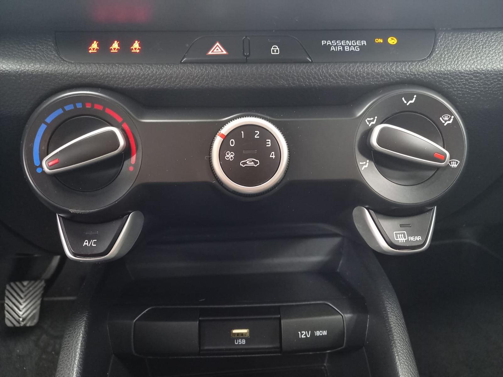 KIA STONIC 1.0 T-GDi 74kW (100CV) MHEV iMT Concept 20 