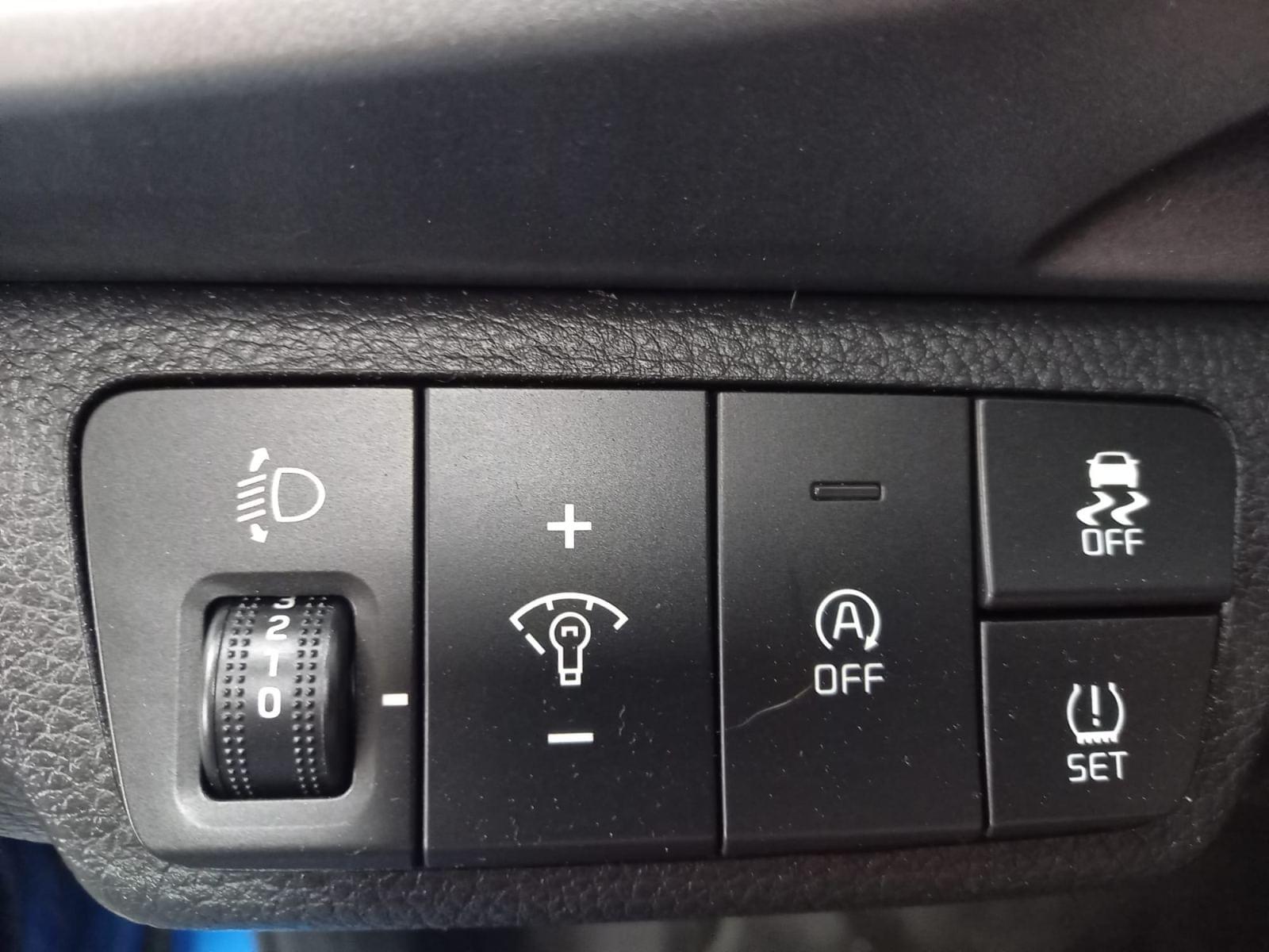 KIA STONIC 1.0 T-GDi 74kW (100CV) MHEV iMT Concept 27 