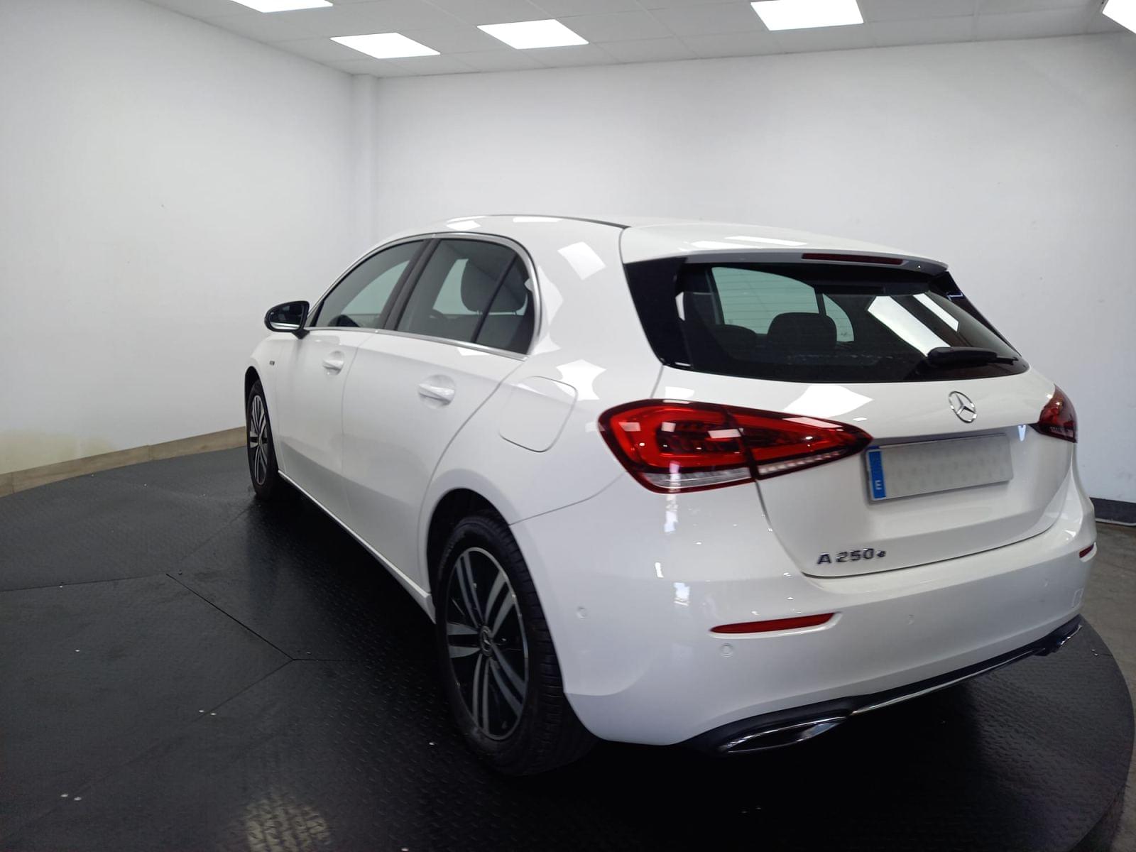 MERCEDES CLASE A 250 e 6 