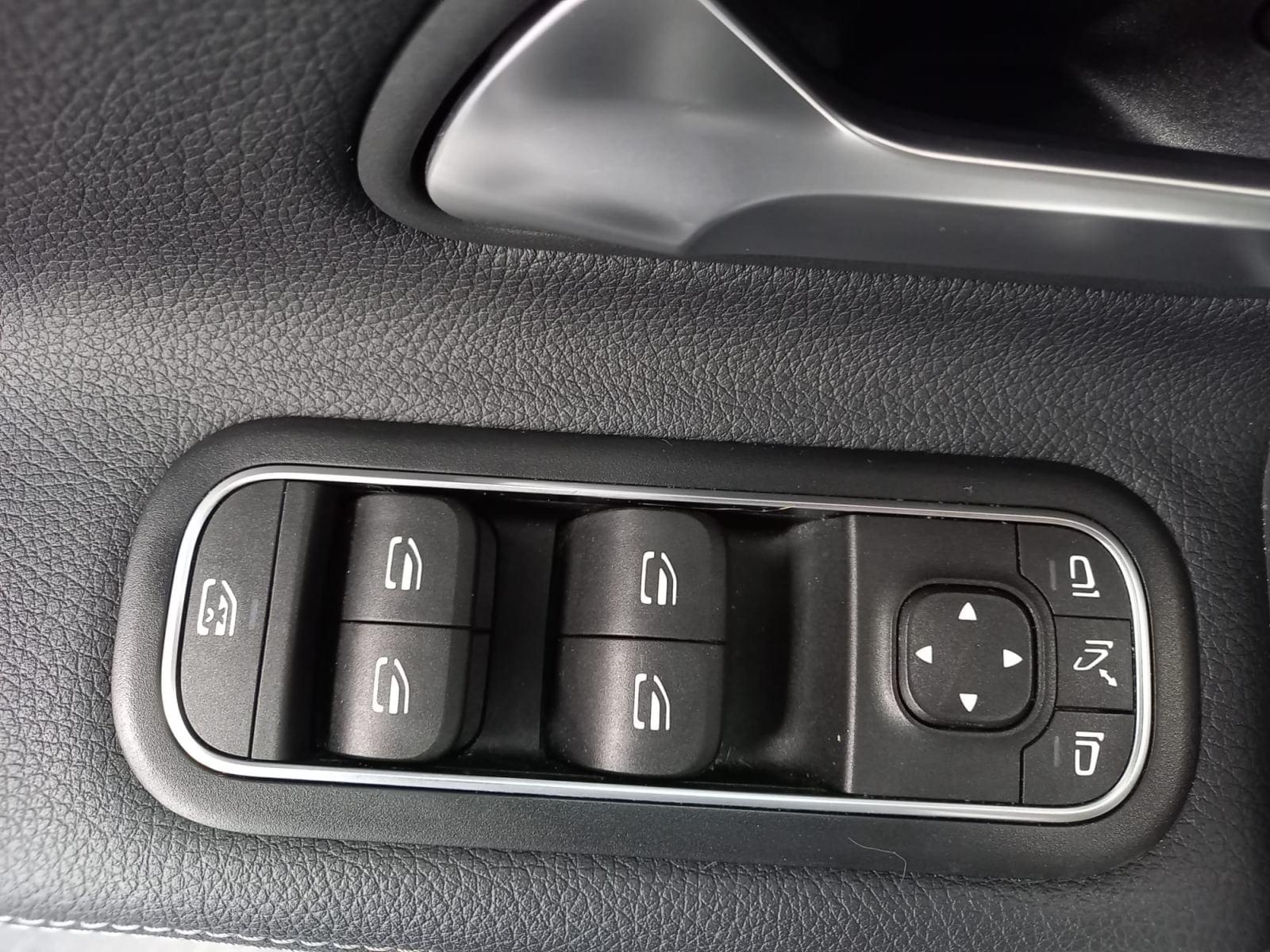 MERCEDES CLASE A 250 e 27 