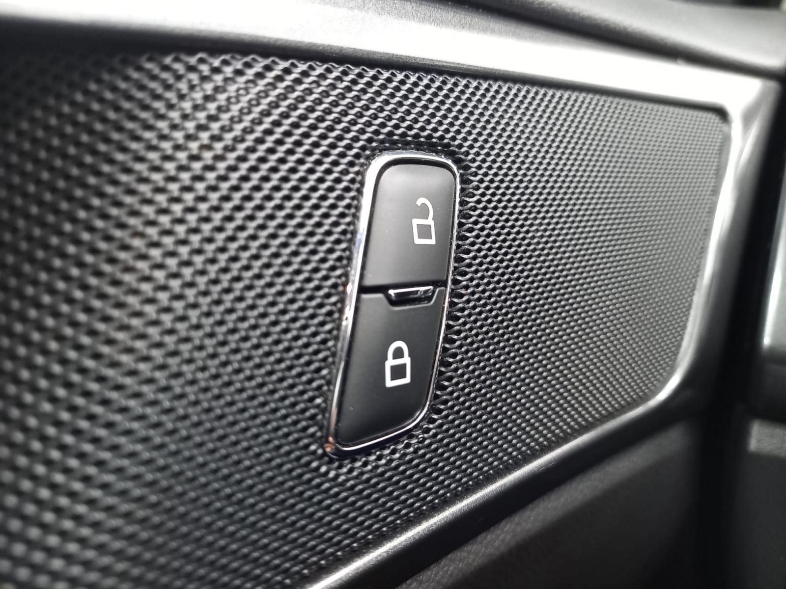 FORD MONDEO 2.0 TDCi 110kW Trend SportBreak 12 