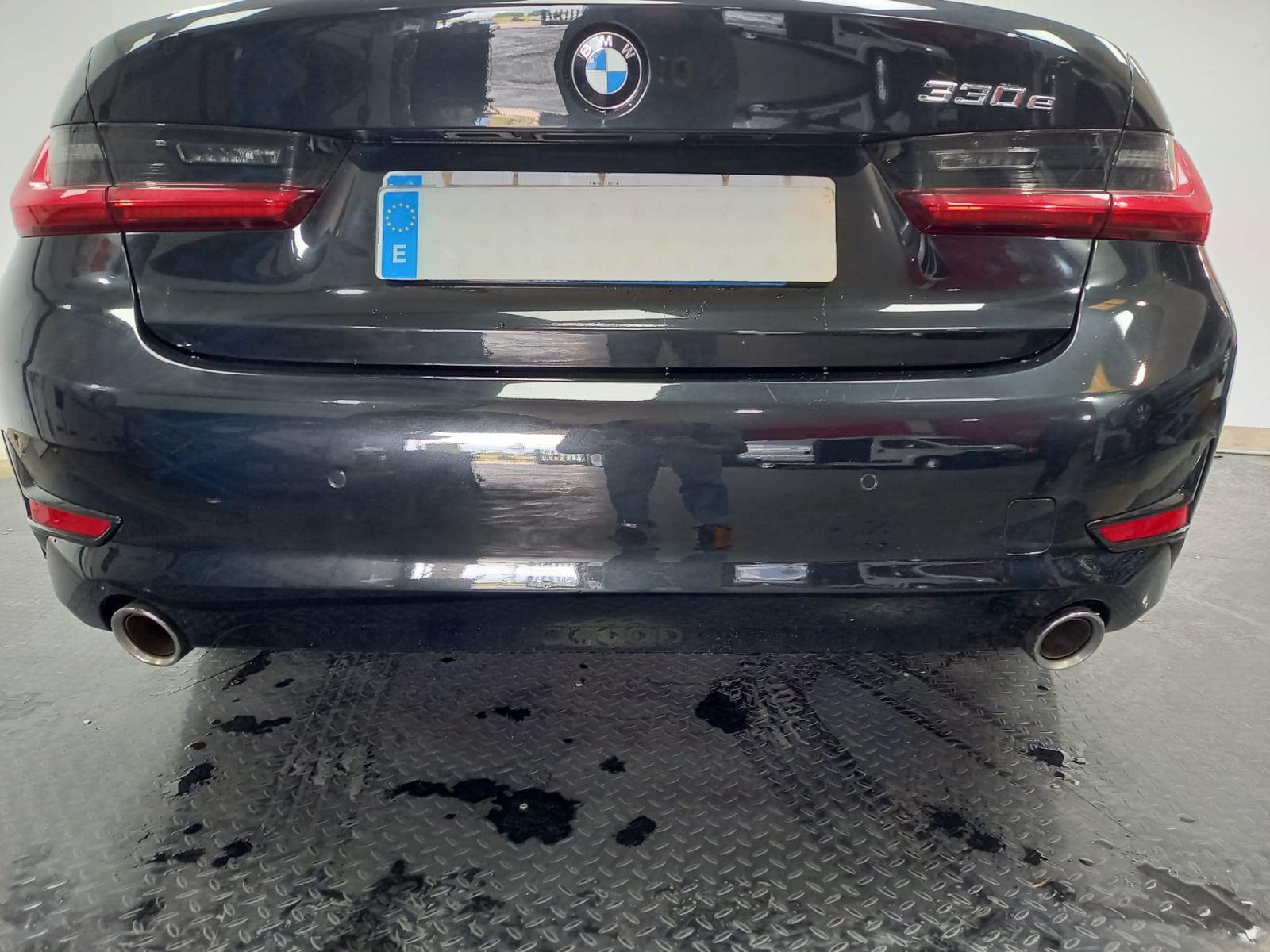 BMW SERIE 3 330e 14