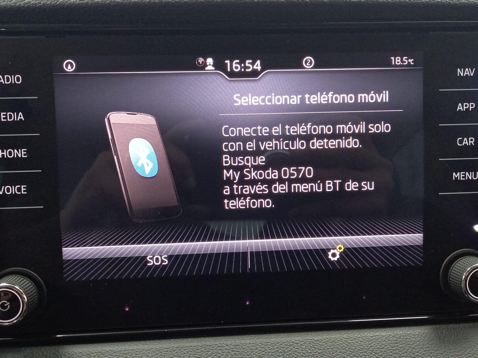 SKODA KAROQ 2.0 TDI 110kW (150CV) DSG 4X4 Ambition 11 