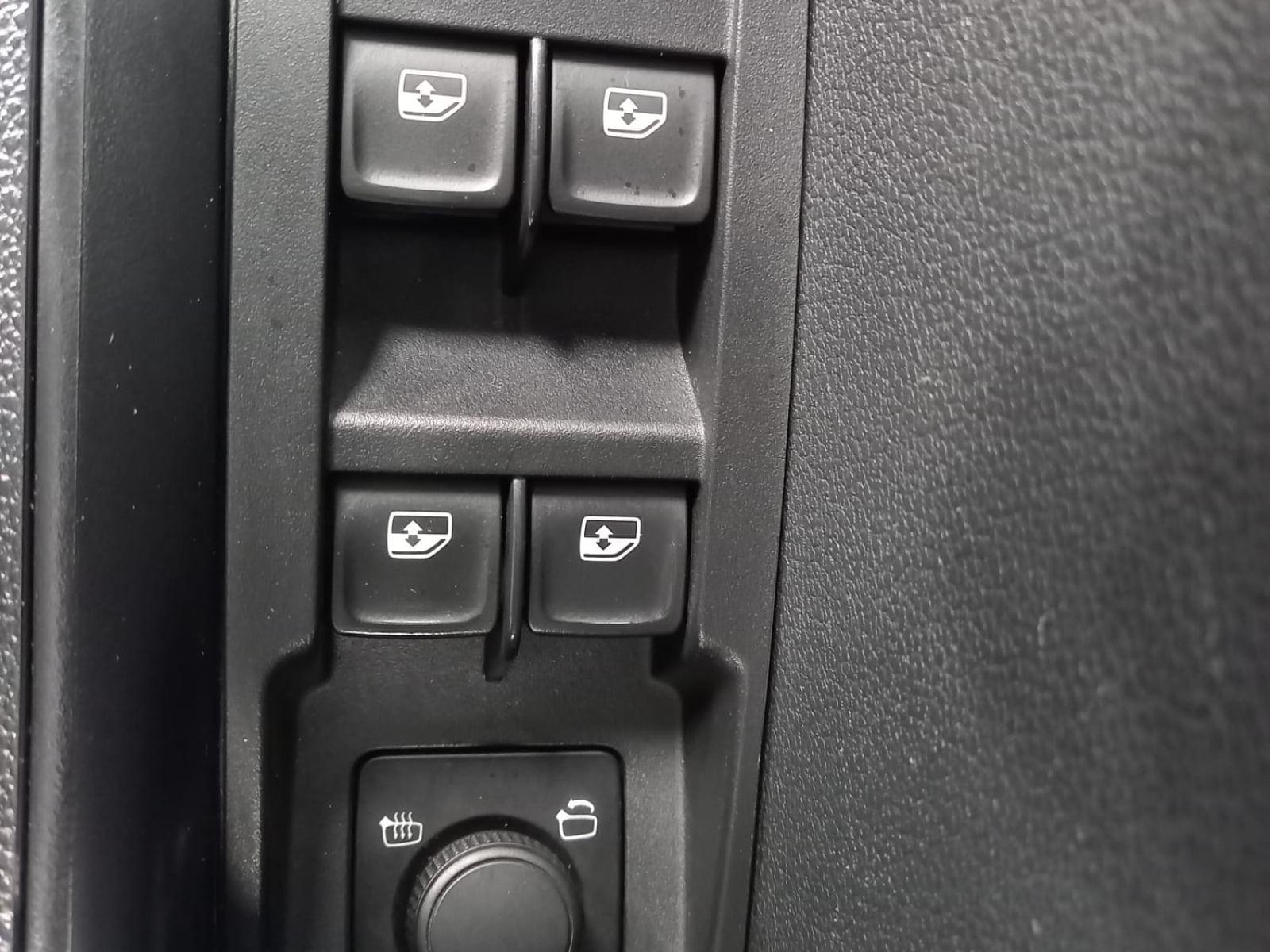 SKODA KAROQ 2.0 TDI 110kW (150CV) DSG 4X4 Ambition 26 