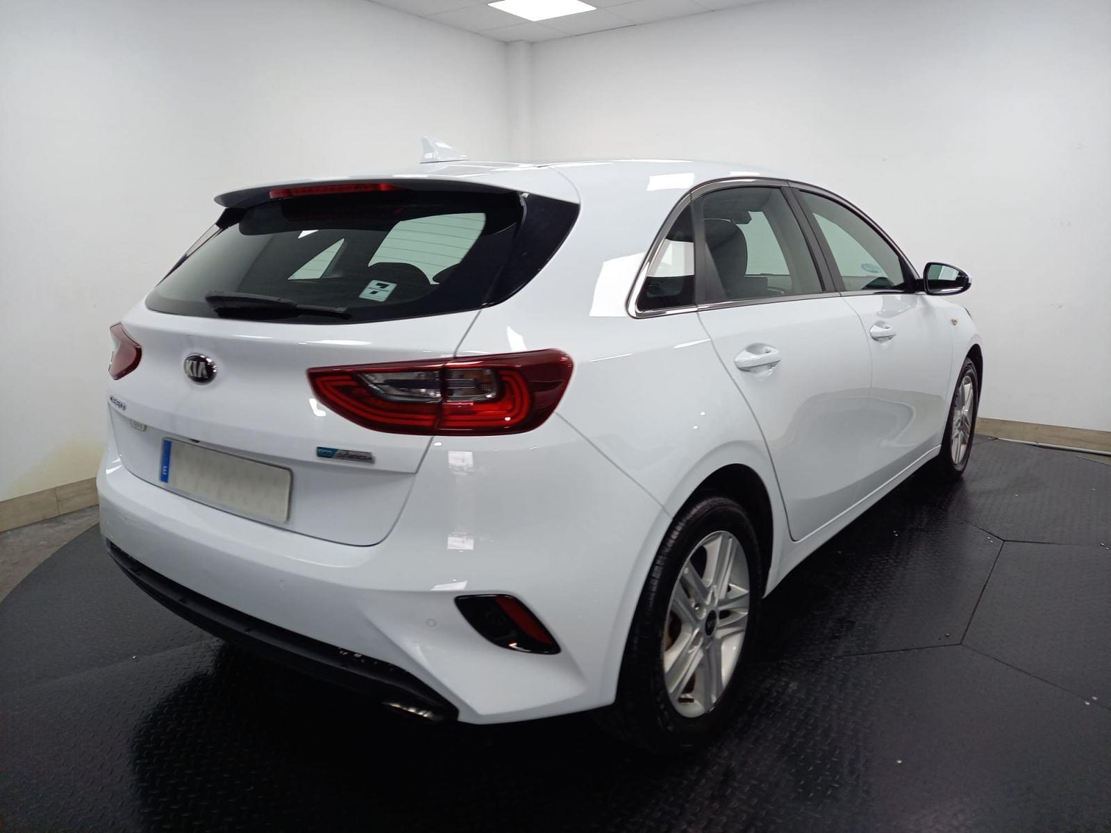 KIA CEED 1.6D MHEV MT 4 