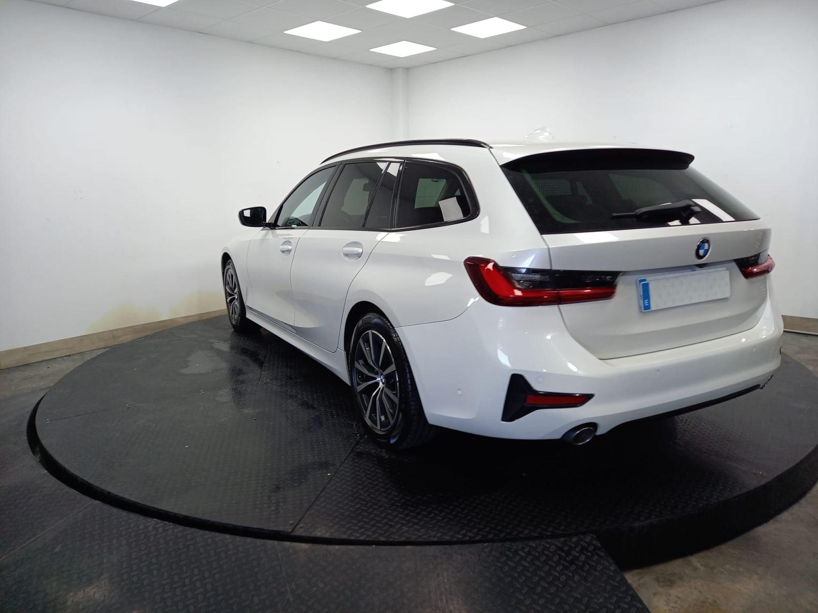 BMW SERIE 3 318d Auto.Touring 6 