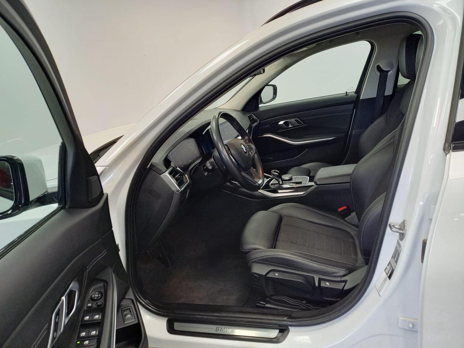 BMW SERIE 3 318d Auto.Touring 9 