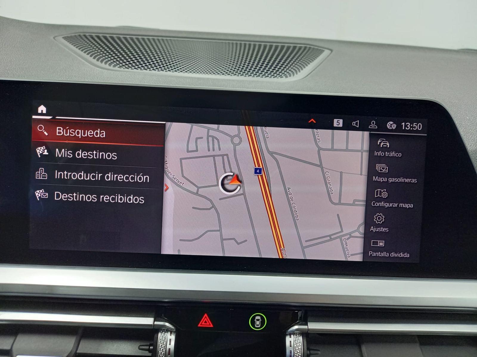 BMW SERIE 3 318d Auto.Touring 27 