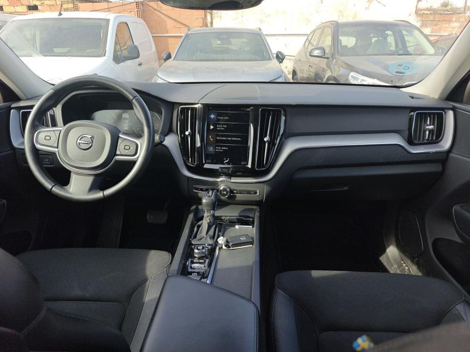 VOLVO XC60 todoterreno 2.0 D4 Business Plus Auto 3 
