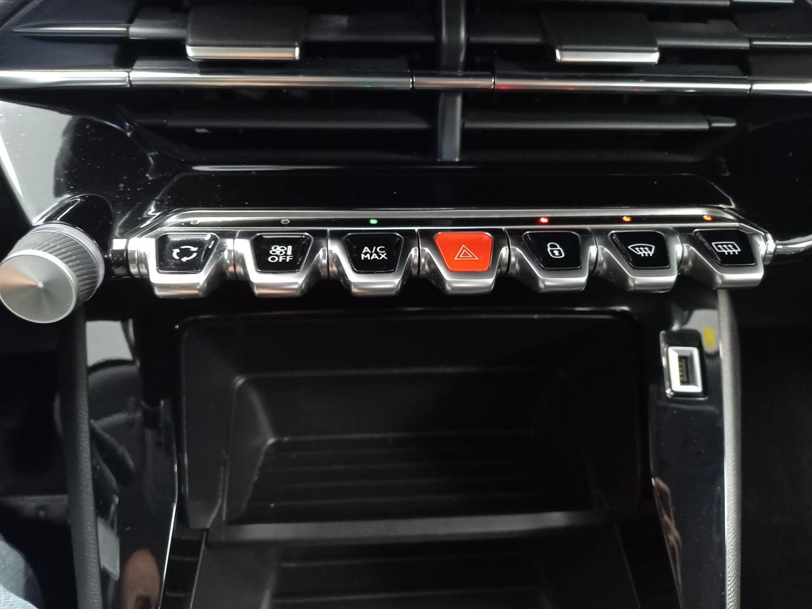 PEUGEOT 2008 todoterreno Active BlueHDI 100 S&S BVM6 9 