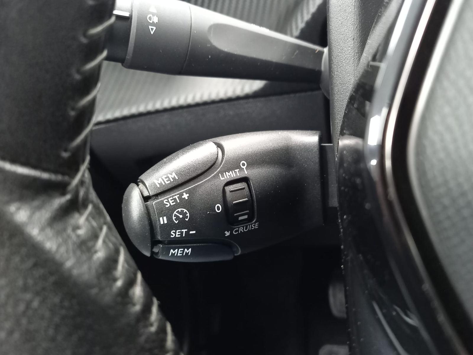 PEUGEOT 2008 todoterreno Active BlueHDI 100 S&S BVM6 23 