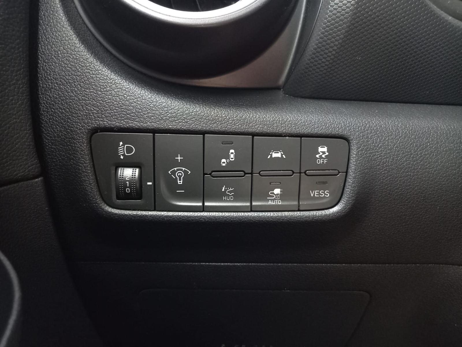 HYUNDAI KONA Todoterreno EV 150kW Tecno 15 