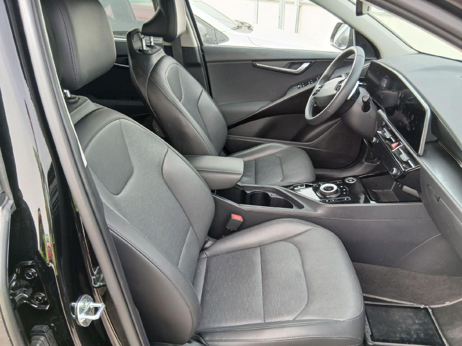 KIA NIRO HEV Hybrid Emotion 1.6 AT6 E6d 6