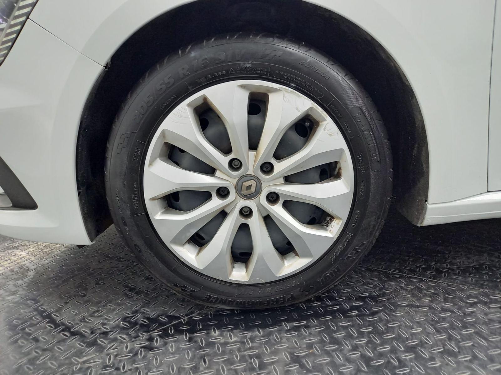 RENAULT MÉGANE Life Blue dCi 85 kW (115CV) 12 