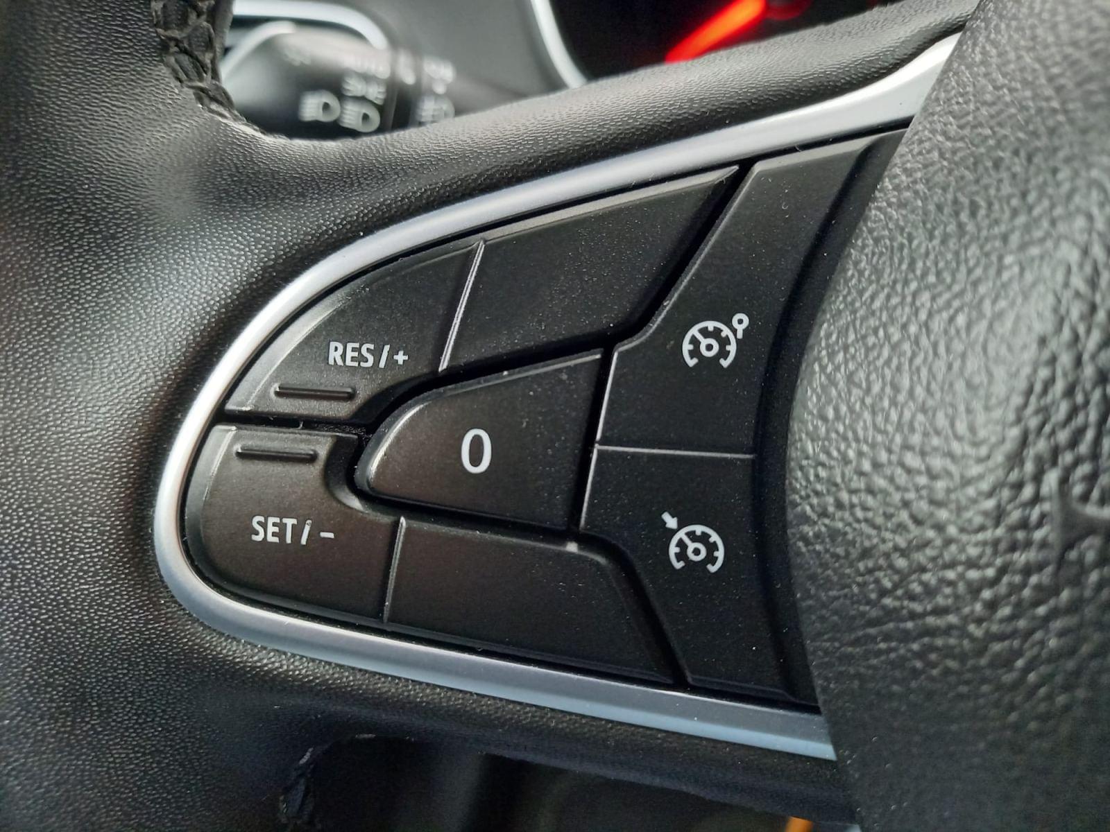 RENAULT MÉGANE Life Blue dCi 85 kW (115CV) 16 