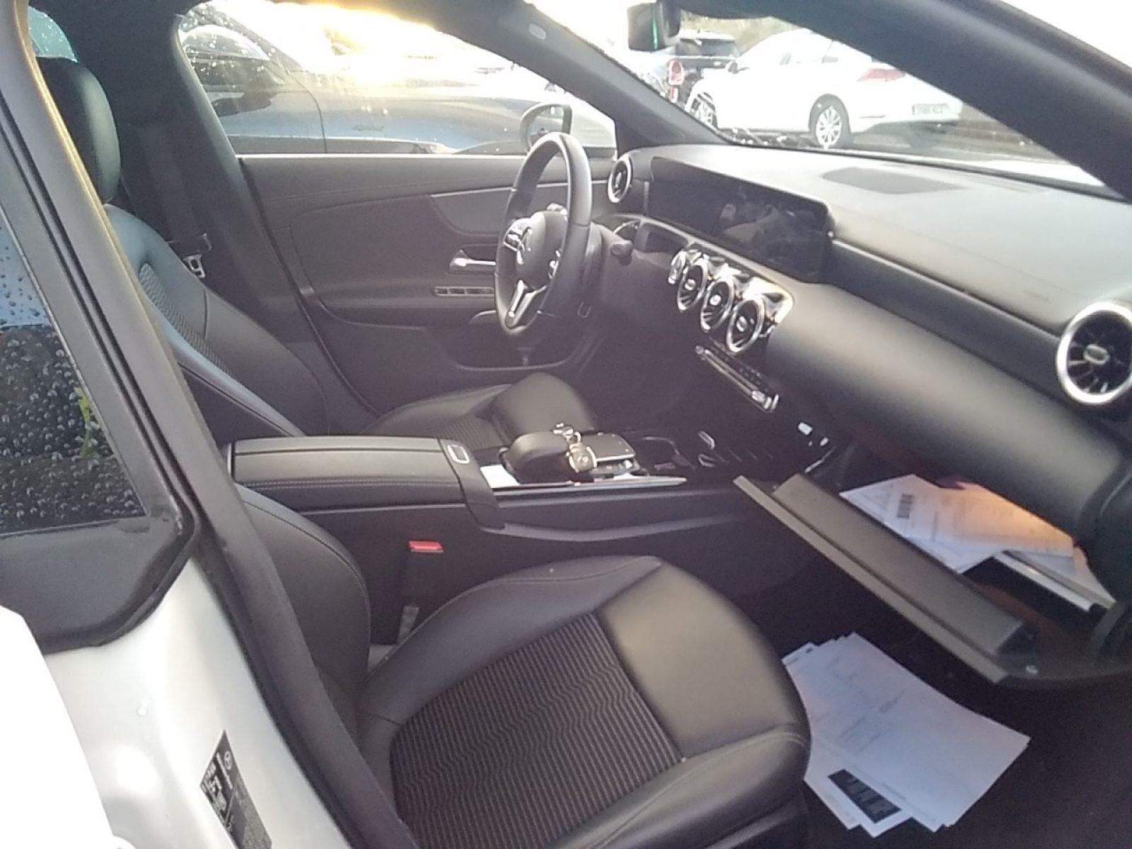 MERCEDES CLASE CLA 220 D DCT 13 