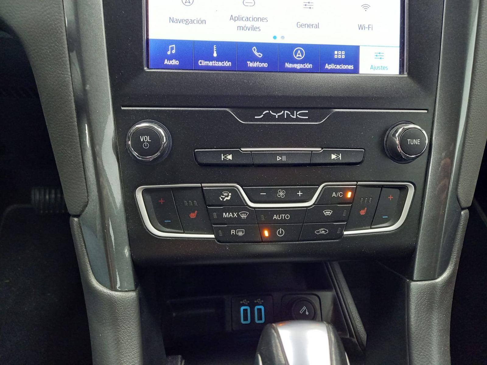 FORD MONDEO 2.0 Hibrido 138kW/187CV Titanium HEV AT 29 