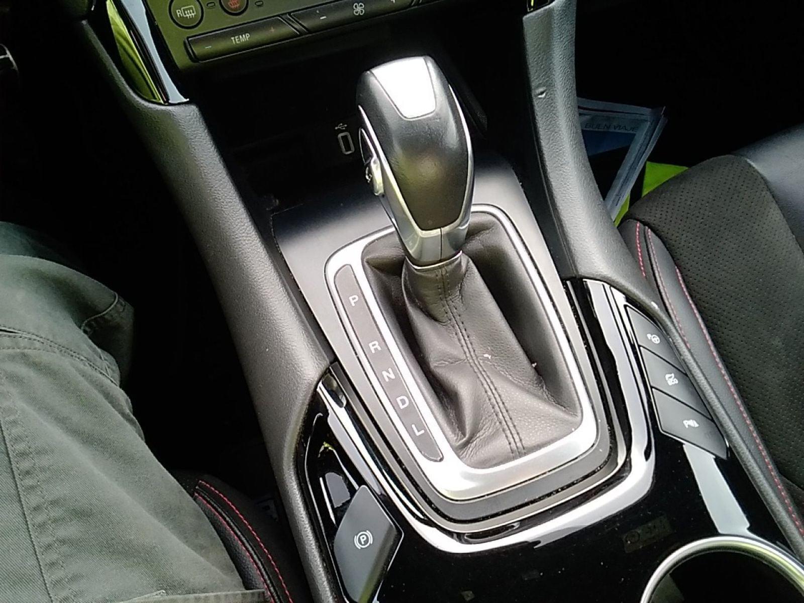 FORD MONDEO 2.0 Hibrido 138kW ST-Line HEV AT SB 7