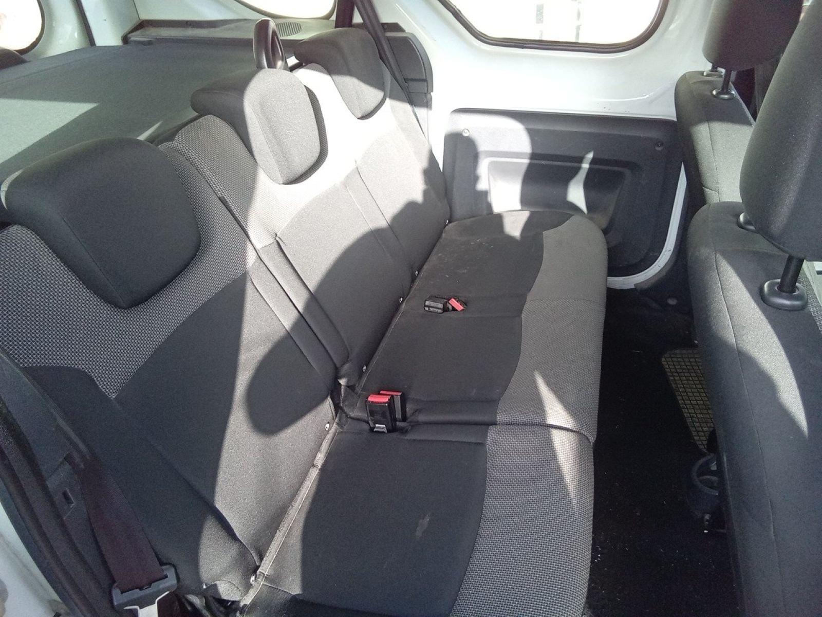 DACIA DOKKER COMBI AMBIANCE 1.6 75kW (102CV) GLP N1 9 