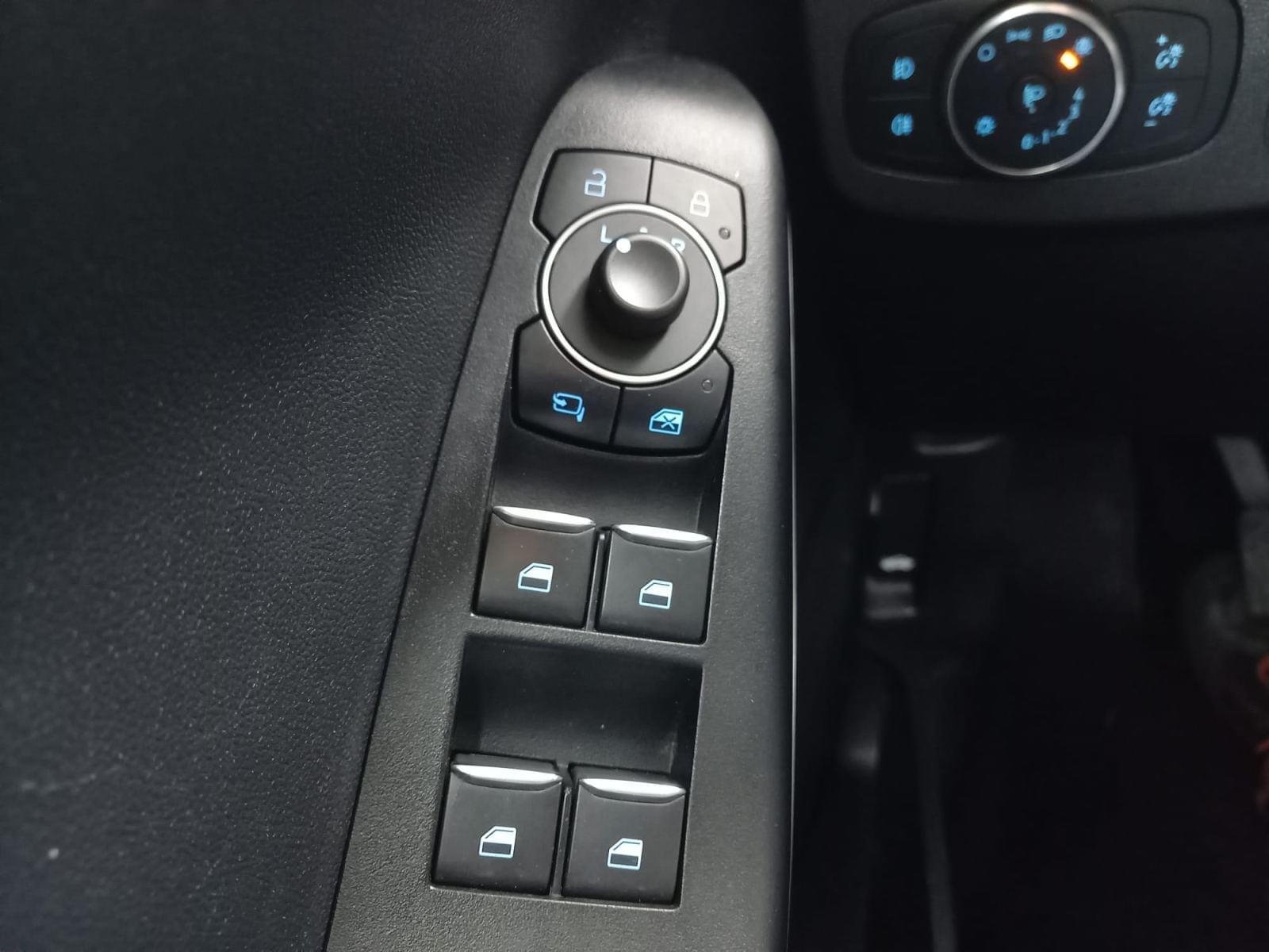 FORD PUMA 1.0 EcoBoost 125cv Titanium MHEV 21 