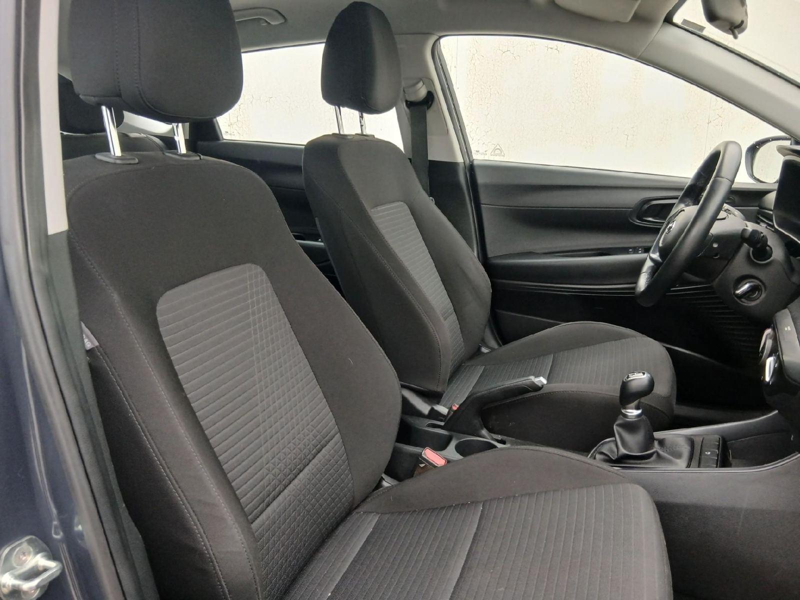 HYUNDAI I20 berlina con portón 1.2 MPI SLX 6 