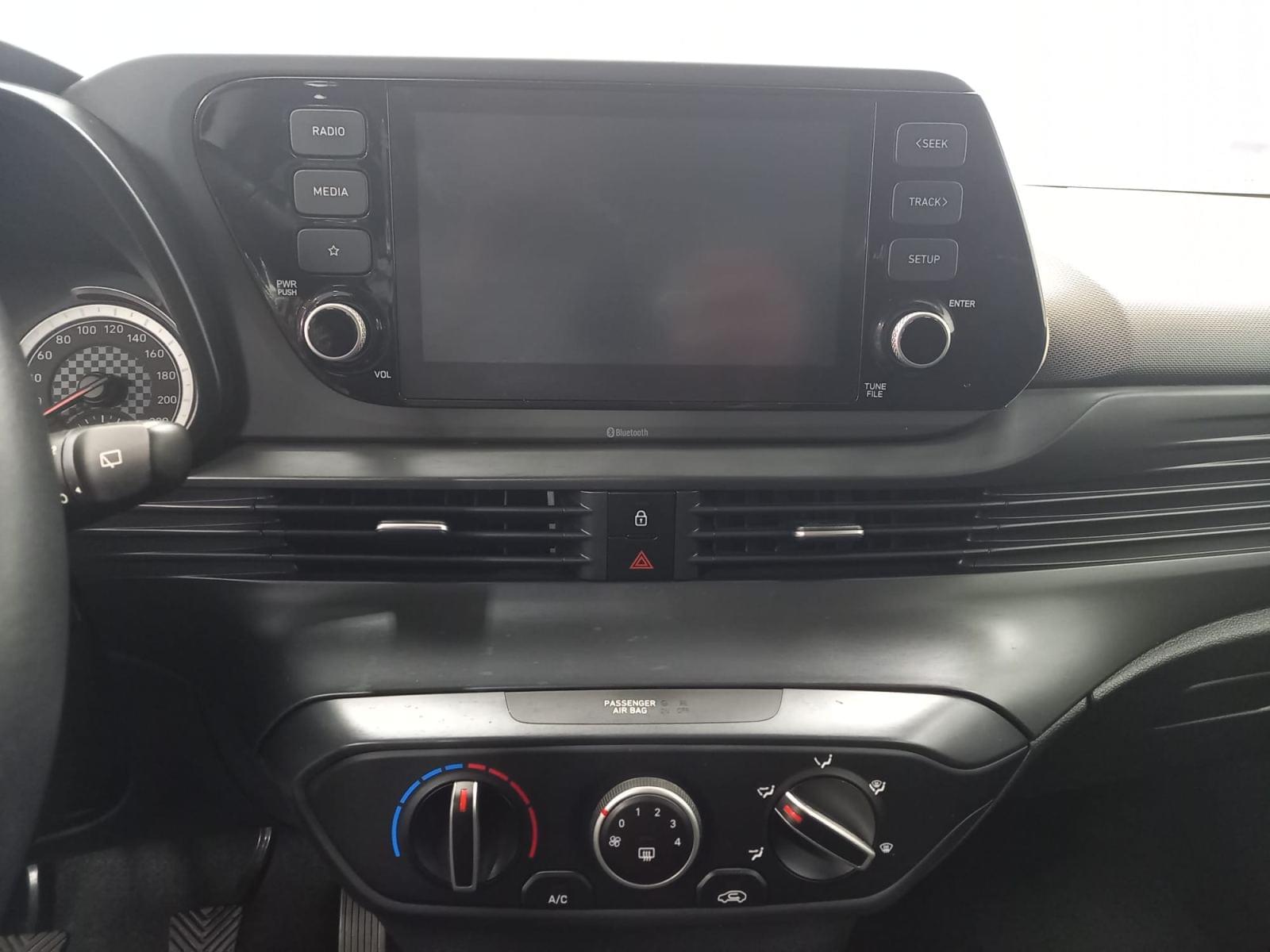 HYUNDAI I20 berlina con portón 1.2 MPI SLX 19 