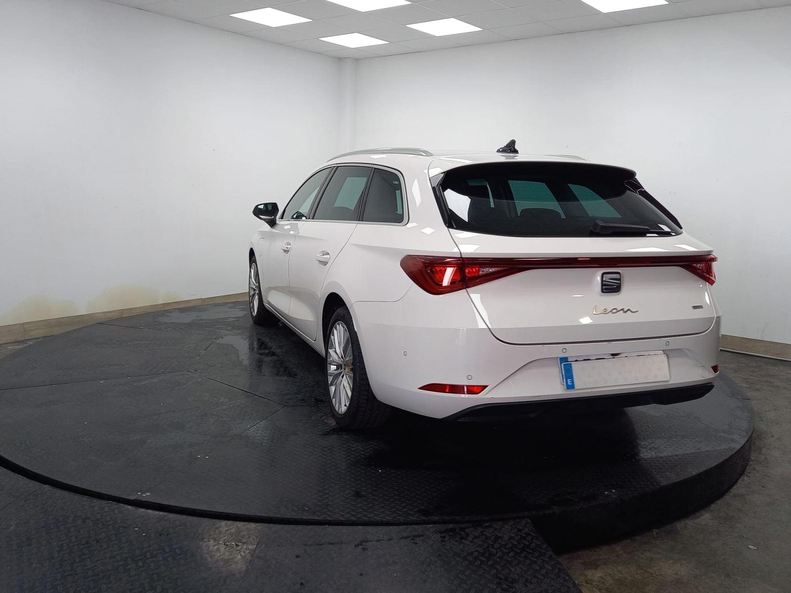 SEAT LEON SP 1.4 e-Hybrid DSG S&S Xcellence Go L 6 