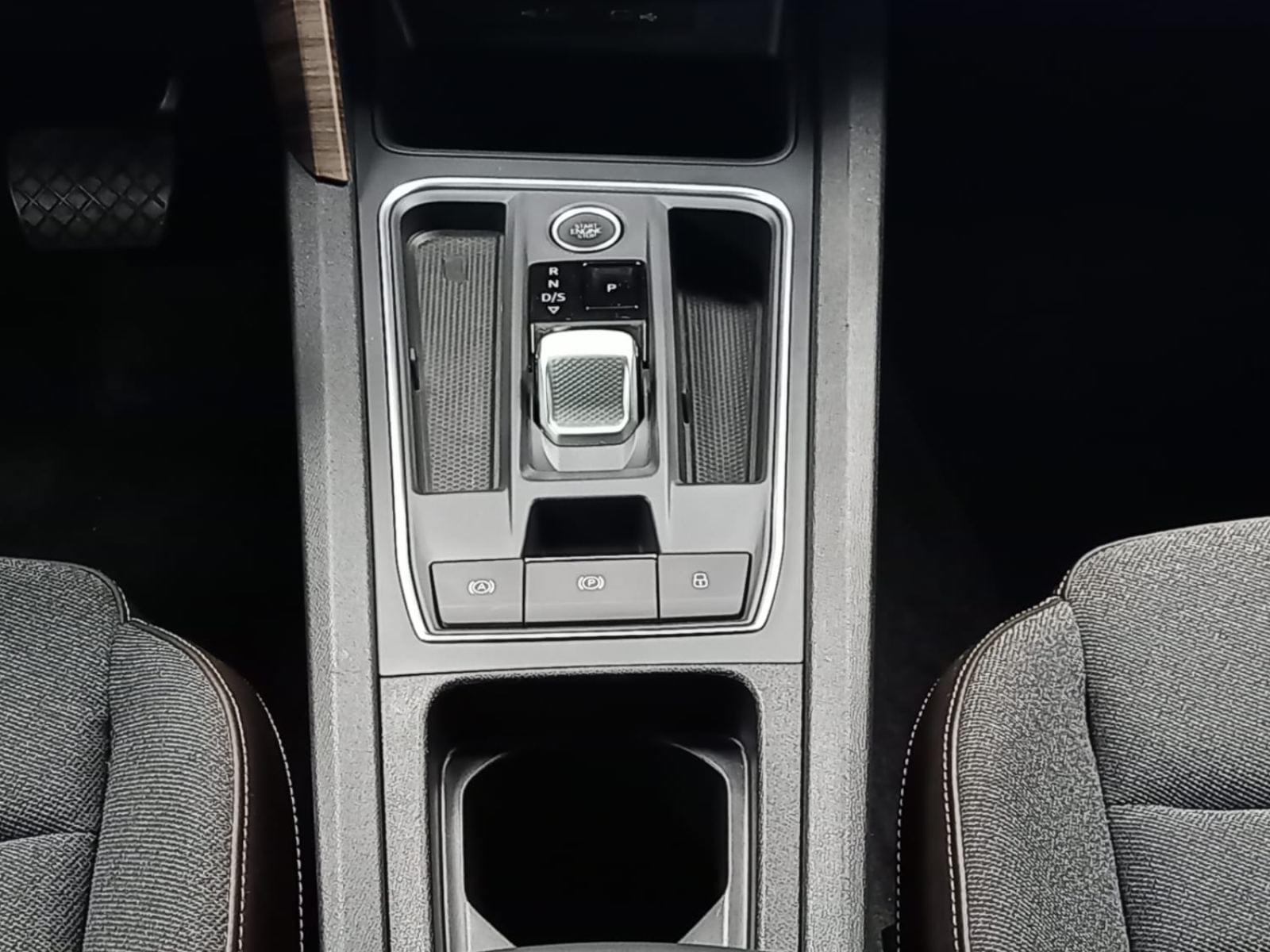 SEAT LEON SP 1.4 e-Hybrid DSG S&S Xcellence Go L 19 
