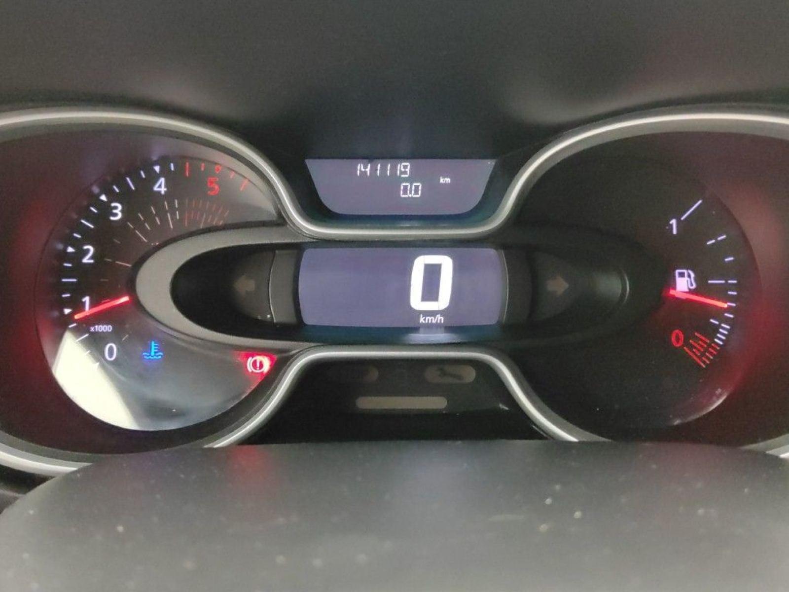 RENAULT TRAFIC FURGON 1.6 dCi 95 CV 27 L2H1 Grand Confort 5d 8 