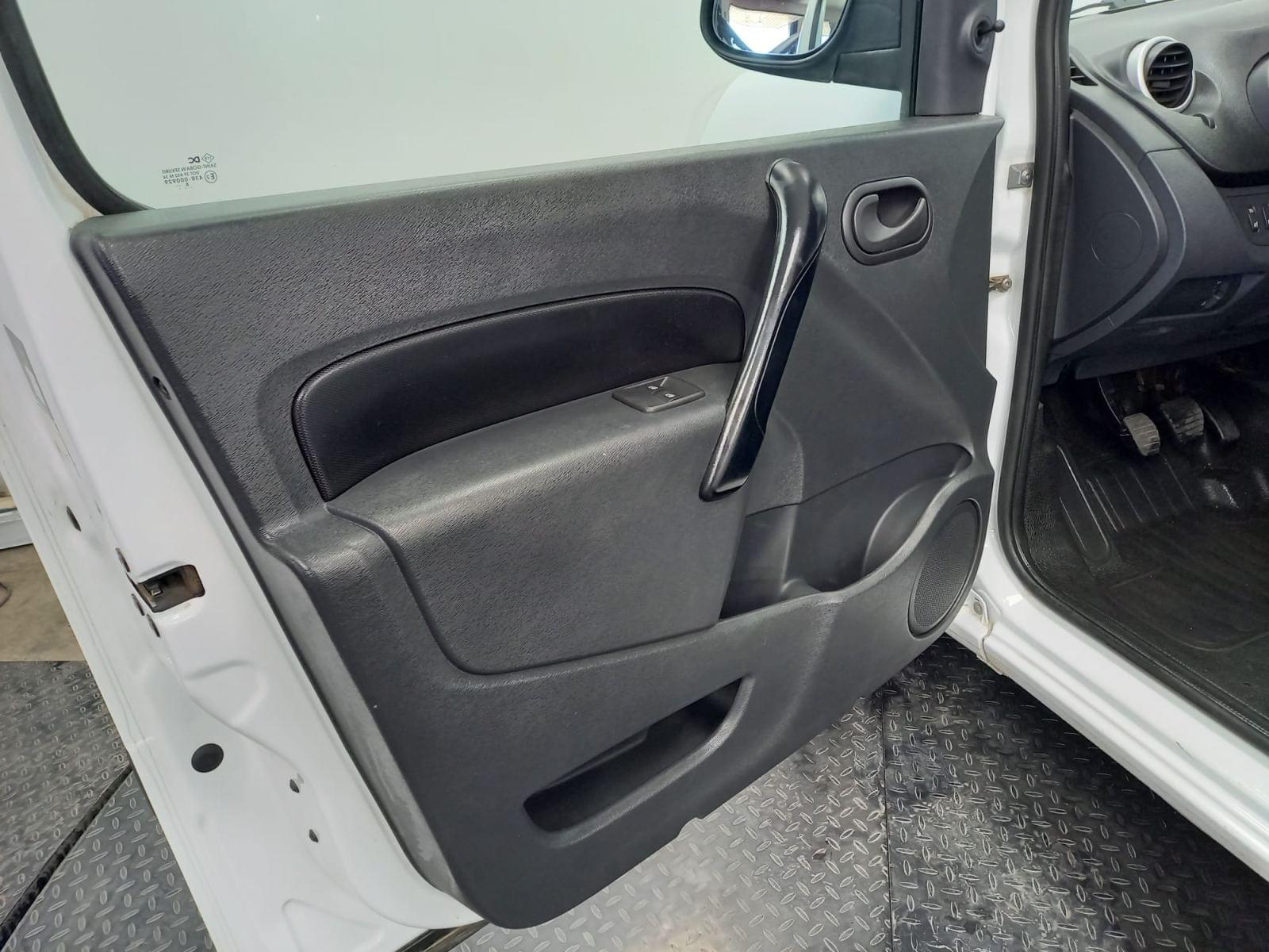 RENAULT KANGOO COMBI COMBI N1 Energy dCi 66kW (90CV) 19 