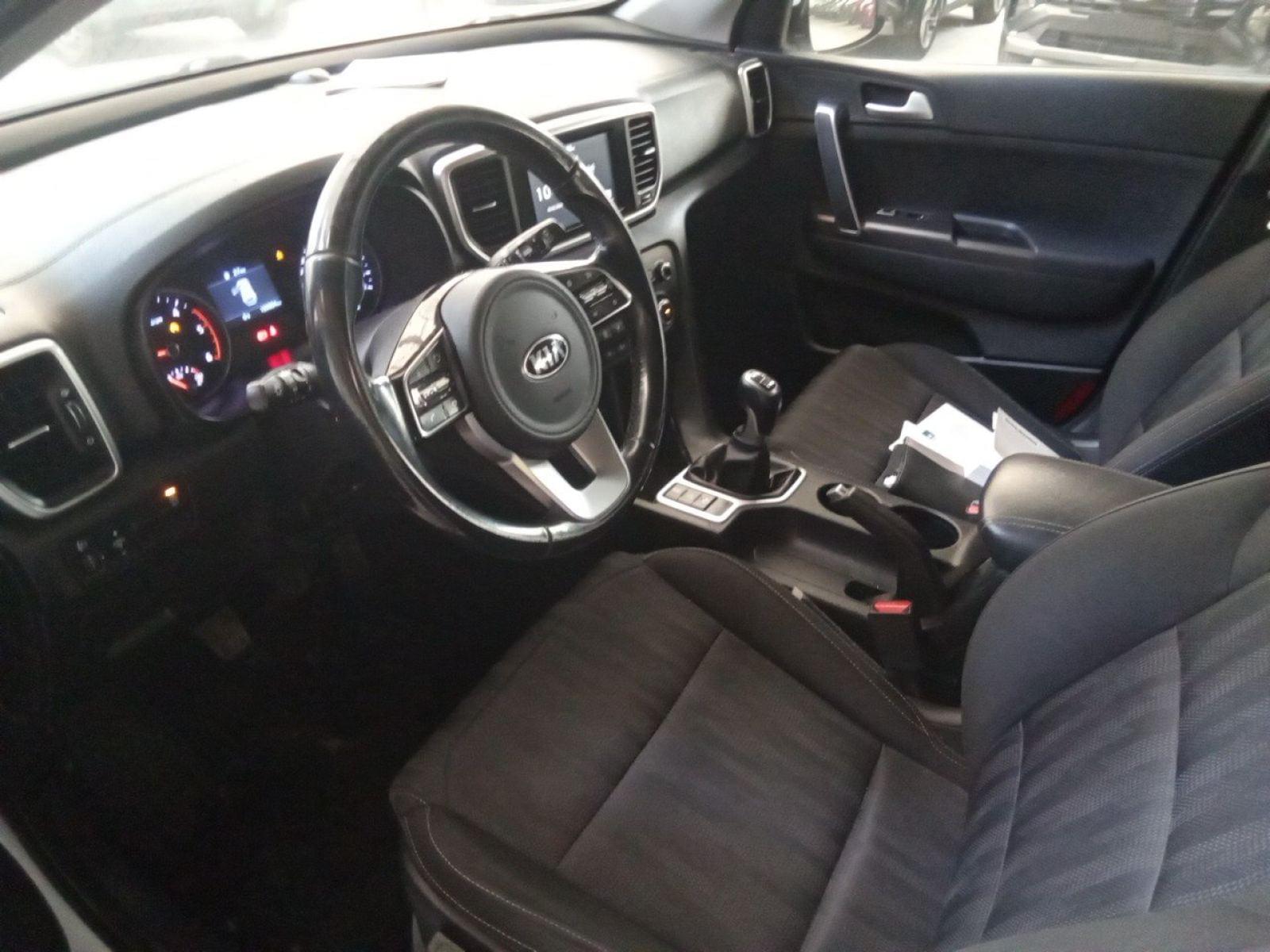 KIA SPORTAGE 1.6 MHEV Business 100kW (136CV) 4x4 8