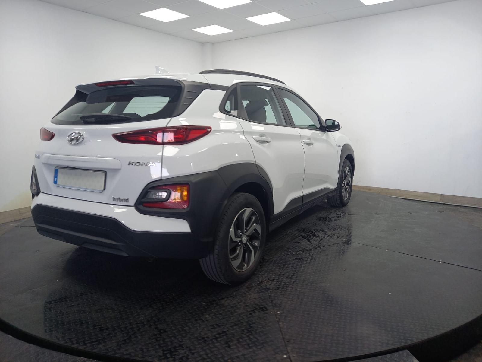 HYUNDAI KONA 1.6 GDI HEV Klass DCT 4 