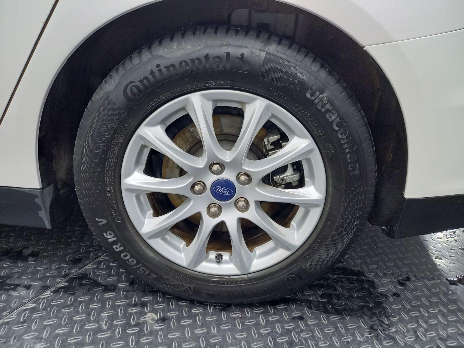 FORD MONDEO 2.0 Hibrido 138kW (187CV) Trend HEV Auto 28