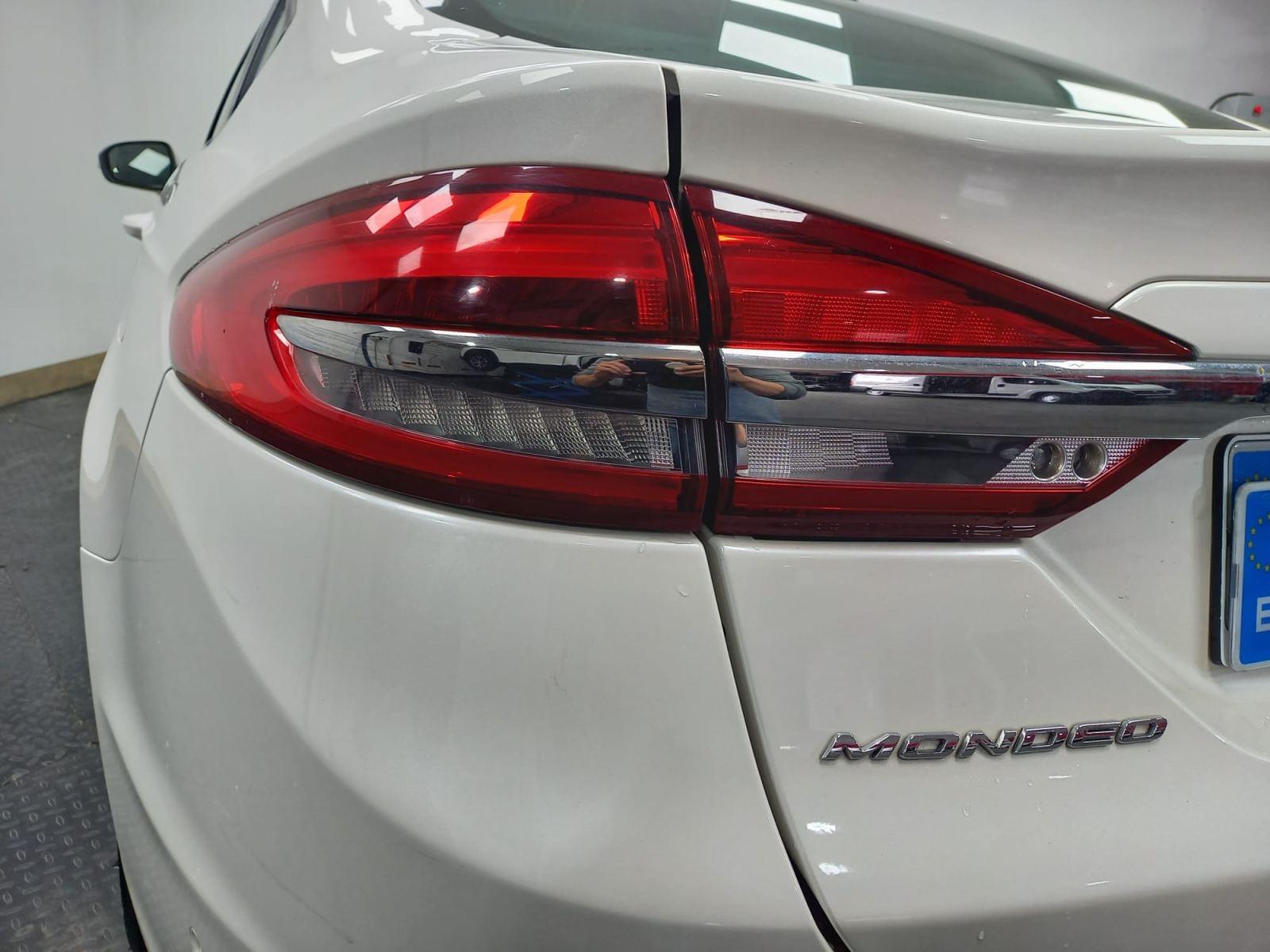 FORD MONDEO 2.0 Hibrido 138kW (187CV) Trend HEV Auto 32