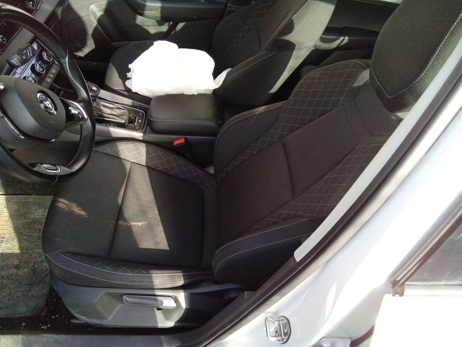 SKODA KAROQ 2.0 TDI 110kW (150CV) DSG 4X4 Ambition 8