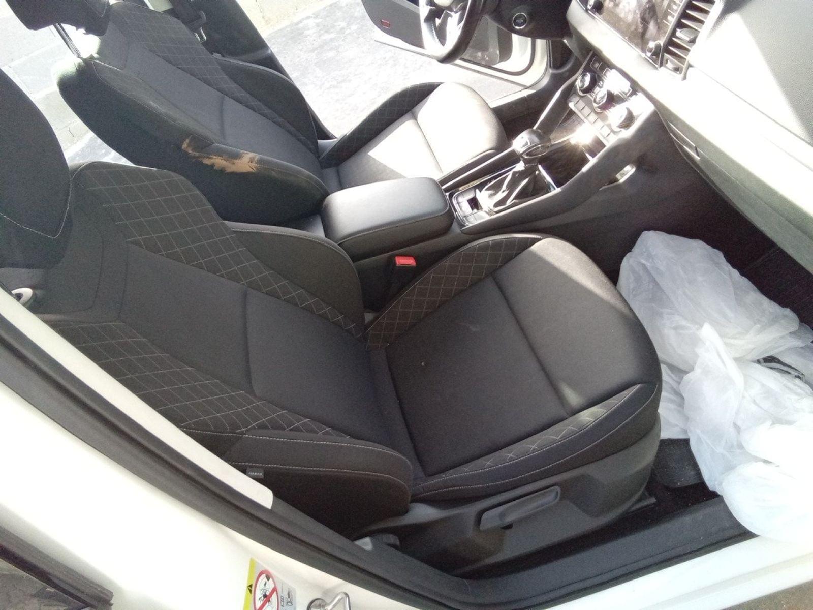 SKODA KAROQ 2.0 TDI 110kW (150CV) DSG 4X4 Ambition 10