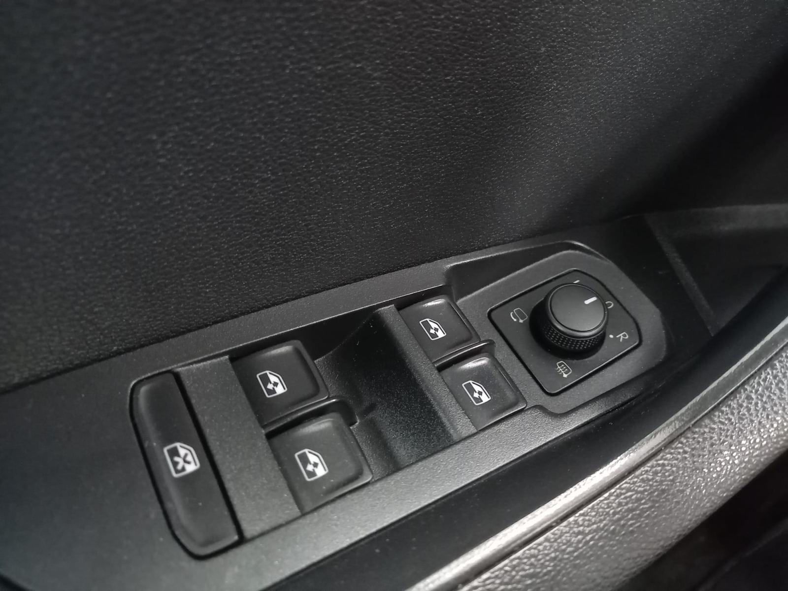 SKODA KAROQ 2.0 TDI 110kW (150CV) DSG 4X4 Ambition 16 