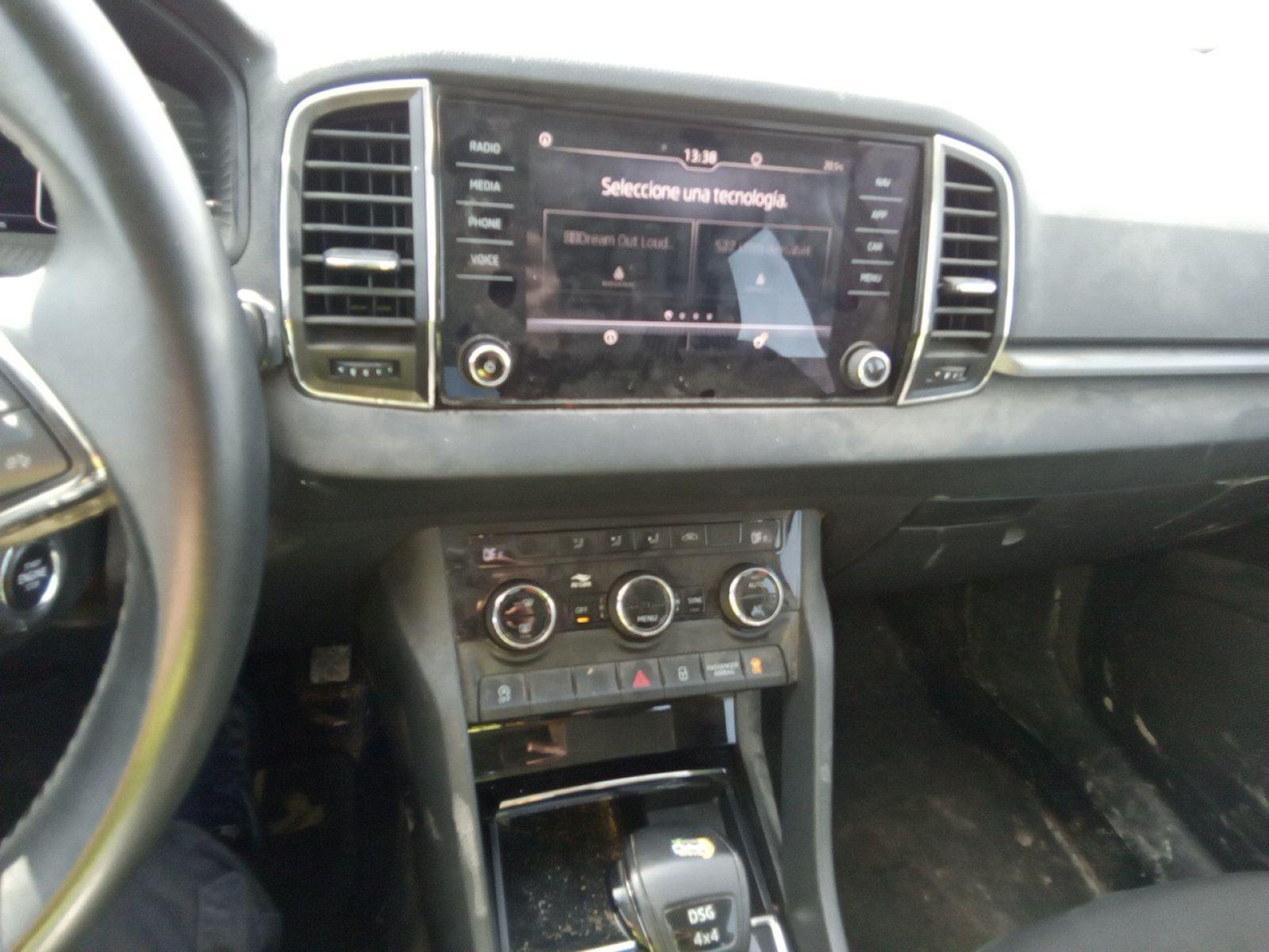 SKODA KAROQ 2.0 TDI 110kW (150CV) DSG 4X4 Ambition 8