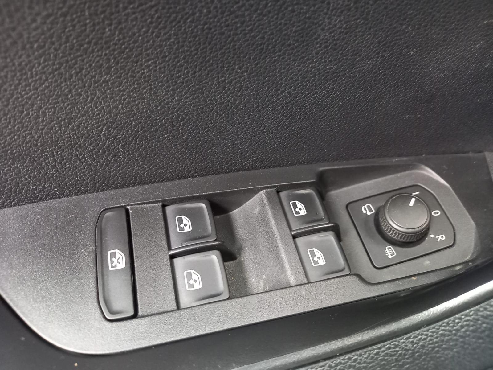 SKODA KAROQ 2.0 TDI 110kW (150CV) DSG 4X4 Ambition 16 