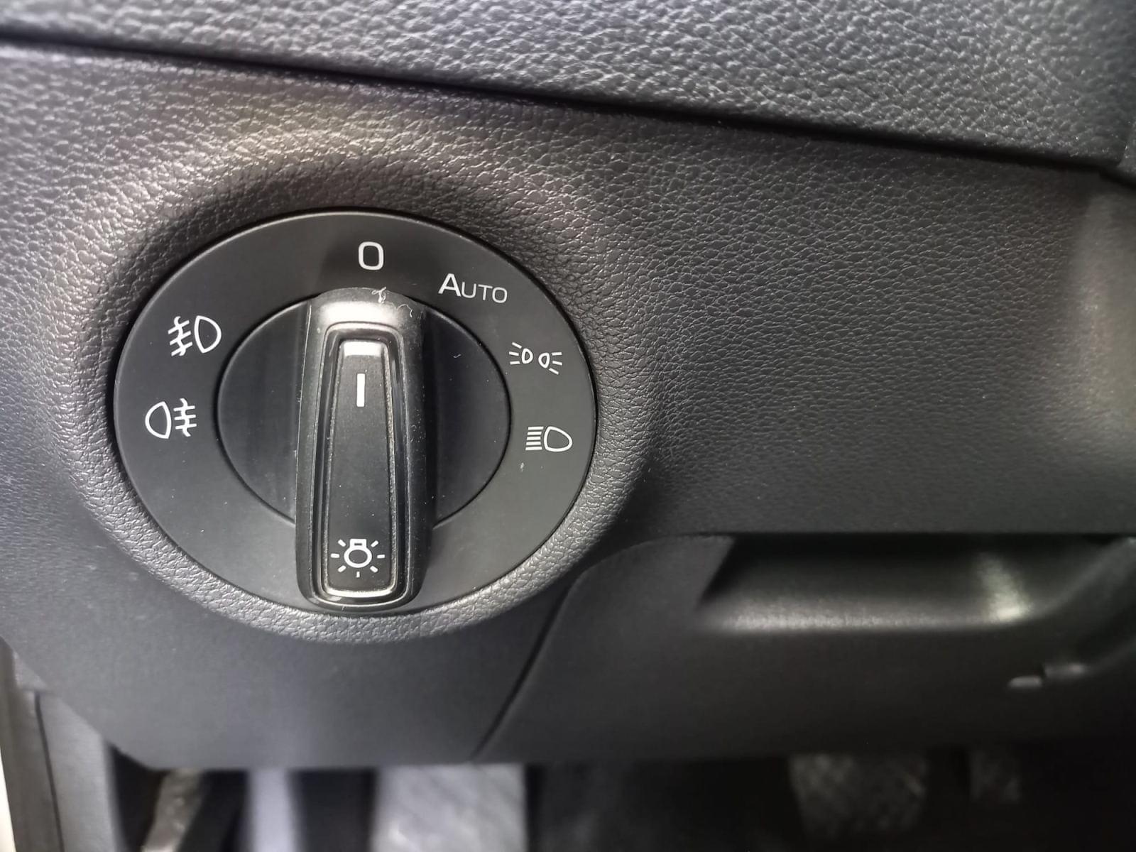 SKODA KAROQ 2.0 TDI 110kW (150CV) DSG 4X4 Ambition 17 