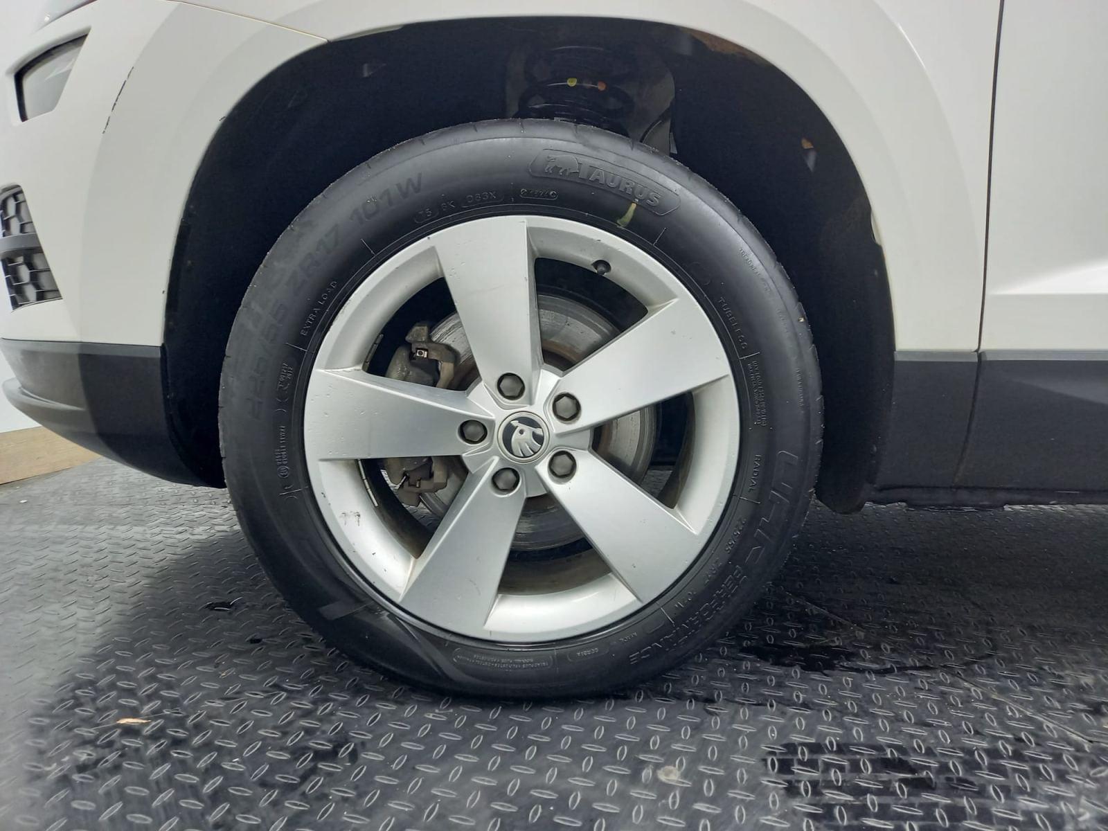 SKODA KAROQ 2.0 TDI 110kW (150CV) DSG 4X4 Ambition 12 