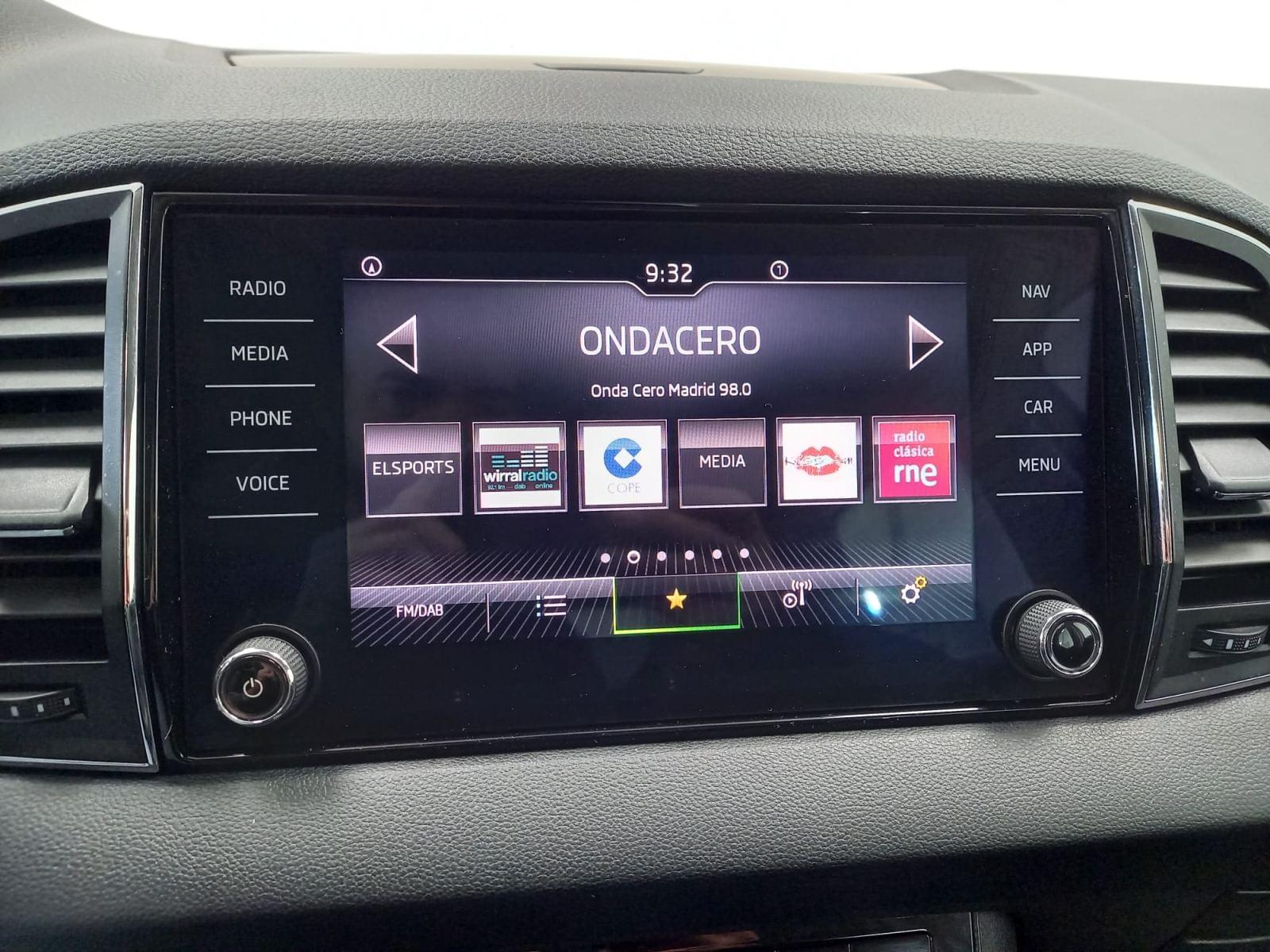 SKODA KAROQ 2.0 TDI 110kW (150CV) DSG 4X4 Ambition 11 