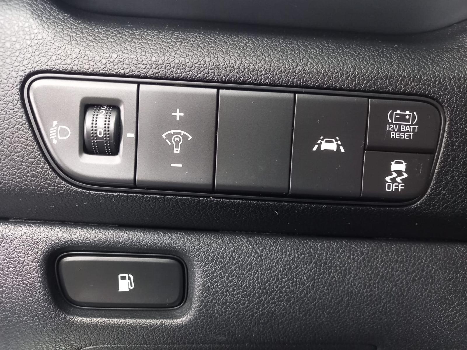 KIA NIRO crossover 1.6 GDi HEV 104kW 141CV Drive 28 