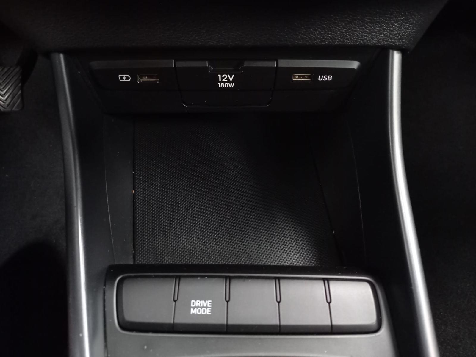 HYUNDAI I20 1.0 TGDI 74KW (100CV) 48V ESSENCE 17 