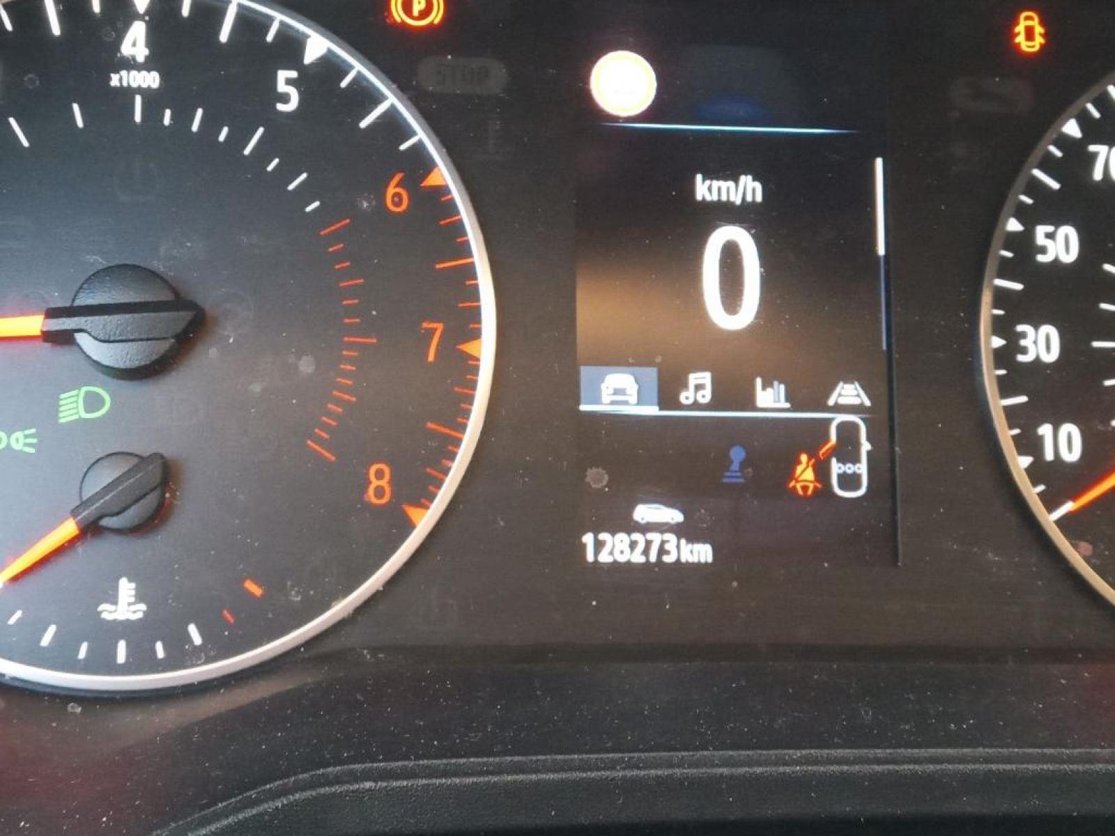 RENAULT CLIO Intens TCe 74 kW (100CV) GLP 4 