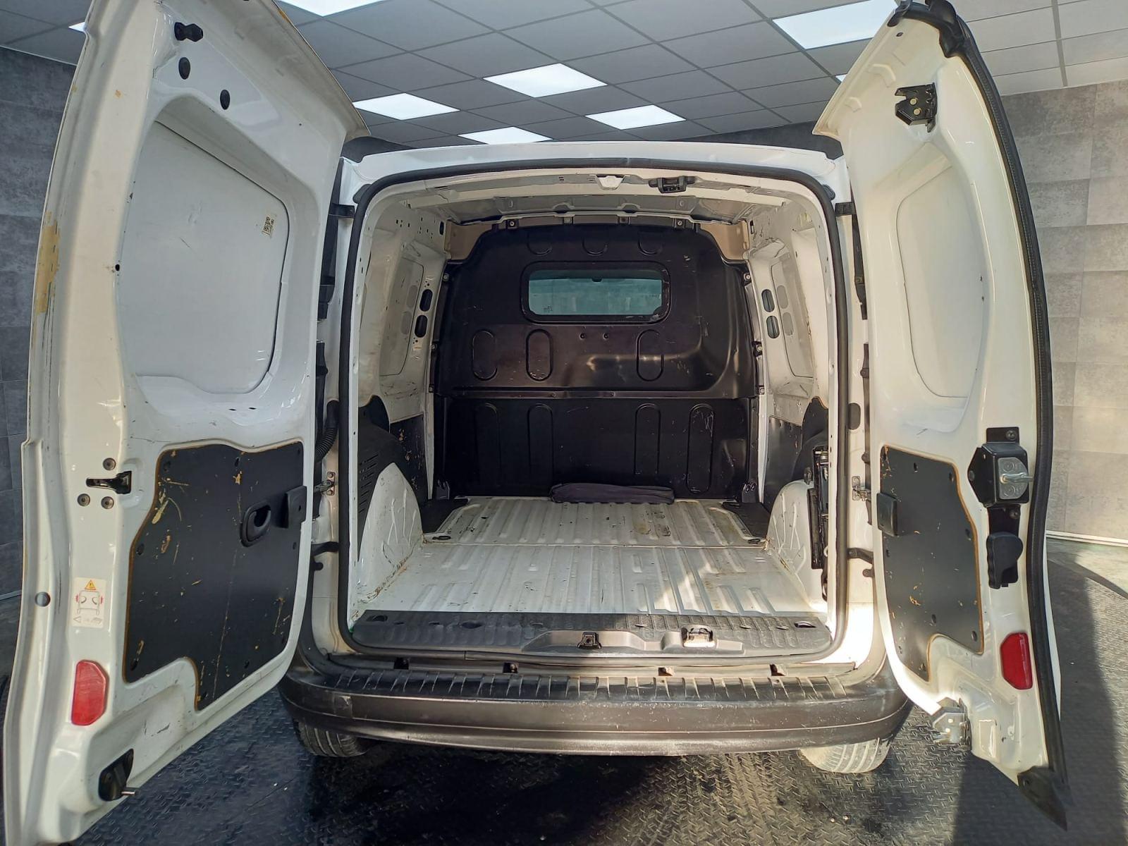 RENAULT KANGOO FURGON PROFESIONAL DCI 55 KW (75 CV) 8 