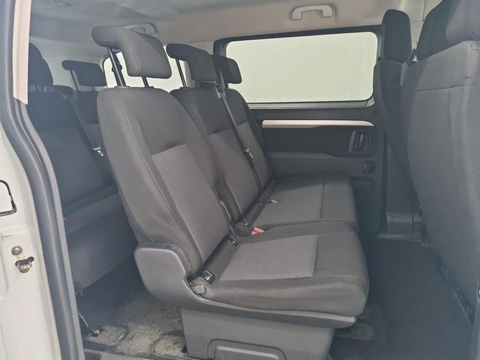 PEUGEOT TRAVELLER 1.5 BlueHDi L2 Std Business S&S (EU6.2) 7 